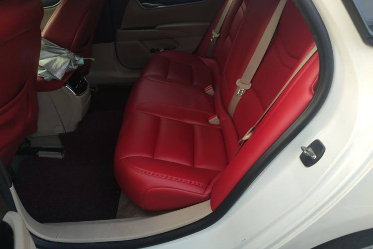 Used Cadillac XTS 2013 28T Comfort Model
