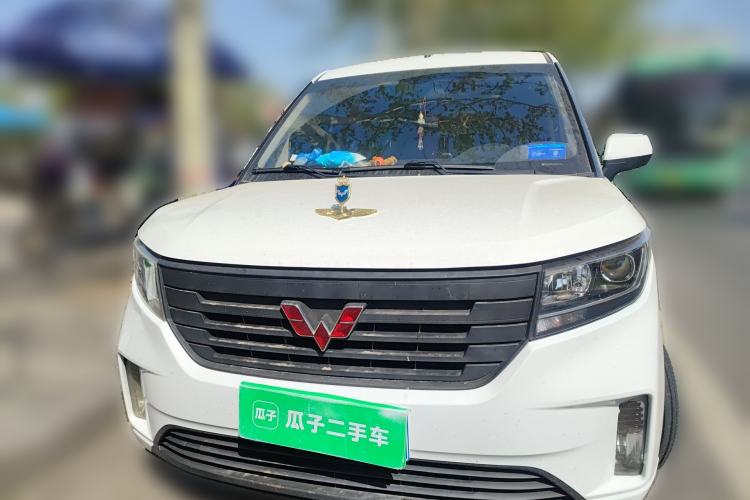 Used Wuling Hongguang PLUS 2019 1.5T Manual Luxury 7-Seater