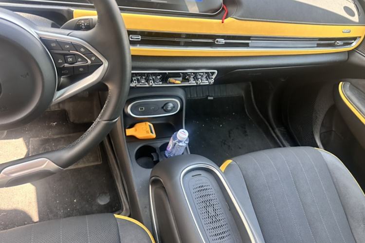 Used ORA Good Cat GT 2023 Mulan Edition 401 km Premium Version
