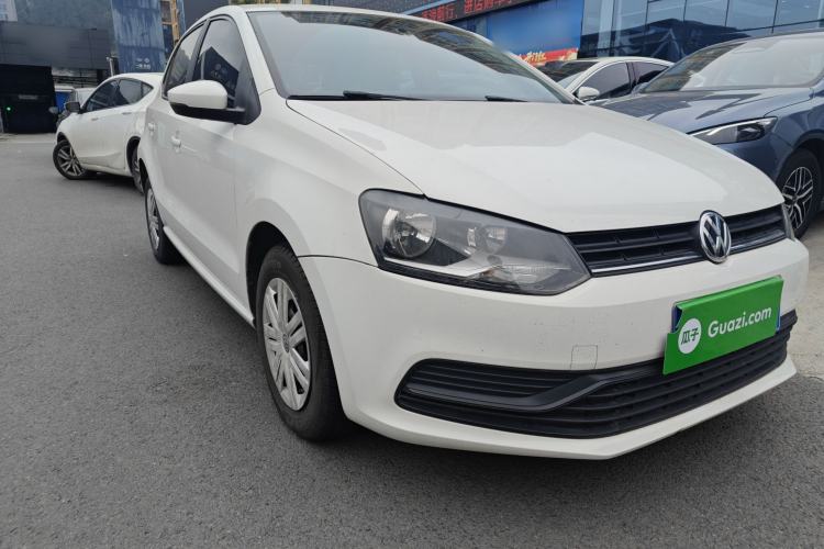 Used Volkswagen Polo 2016 1.4L Manual Fashion Model
