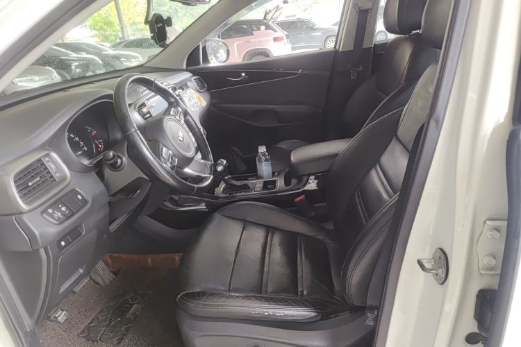 Used Kia Sorento 2015 Sorento L 2.4L Gasoline 4WD Elite Edition 5 Seats China IV Standard
