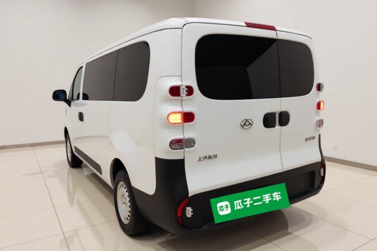 Used SAIC MAXUS Dana V1 2025 Low-Roof Multi-Function Version 42 kWh