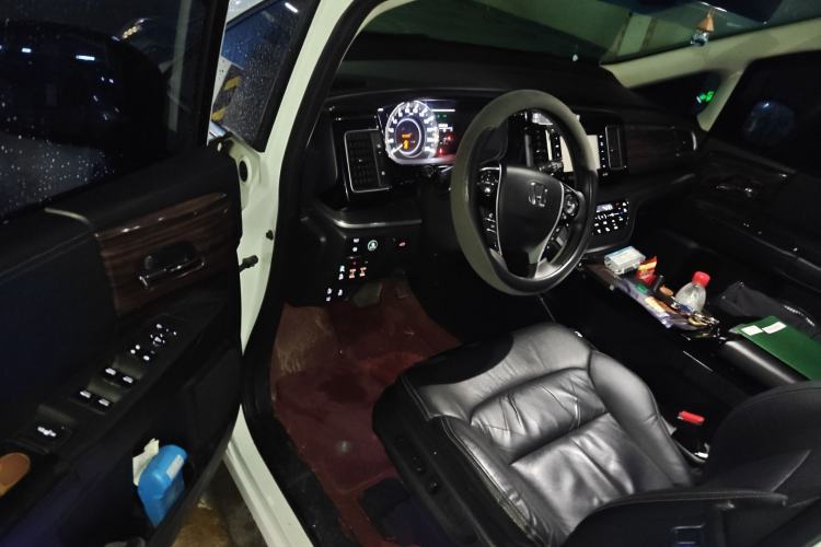 Used Honda Elysion 2016 2.4L Supreme Edition