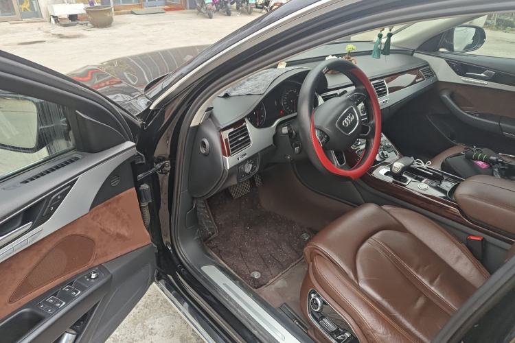 Used Audi A8 2013 A8L 45 TFSI quattro Comfort model
