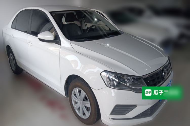 Used Volkswagen Jetta 2017 1.5L Automatic Fashion Model Front Right 45 Deg