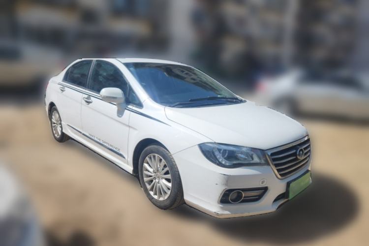 Used Great Wall C50 2014 Upgraded Model 1.5T Manual Elite Version Front Right 45 Deg