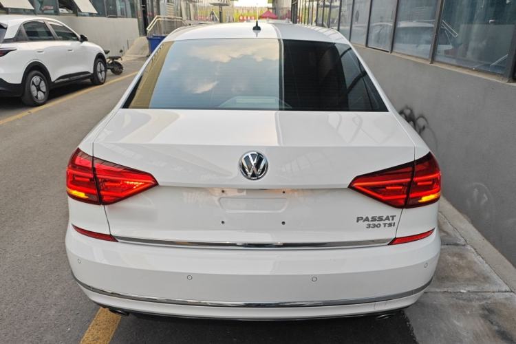 Used Volkswagen Passat 2016 330TSI DSG Prestige Edition