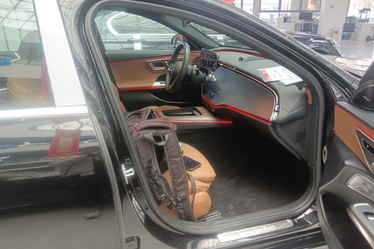 Used Mercedes-Benz E-Class 2024 E 300 L Luxury Model