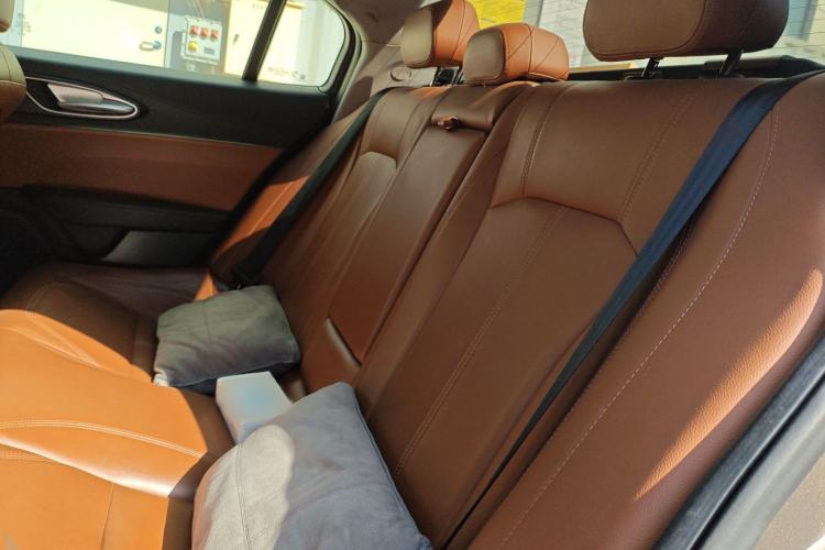 Used Alfa Romeo Giulia 2017 2.0T 280HP Luxury Edition