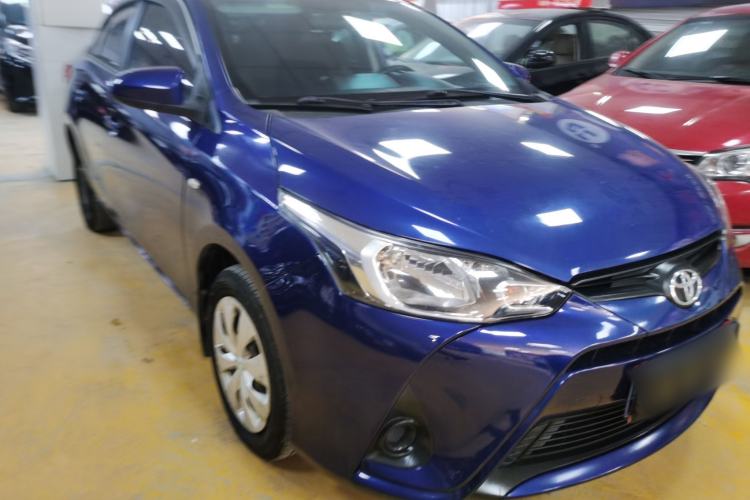 Used Toyota YARiS L Zhi Xiang 2017 1.3E CVT Charming Edition Front Right 45 Deg