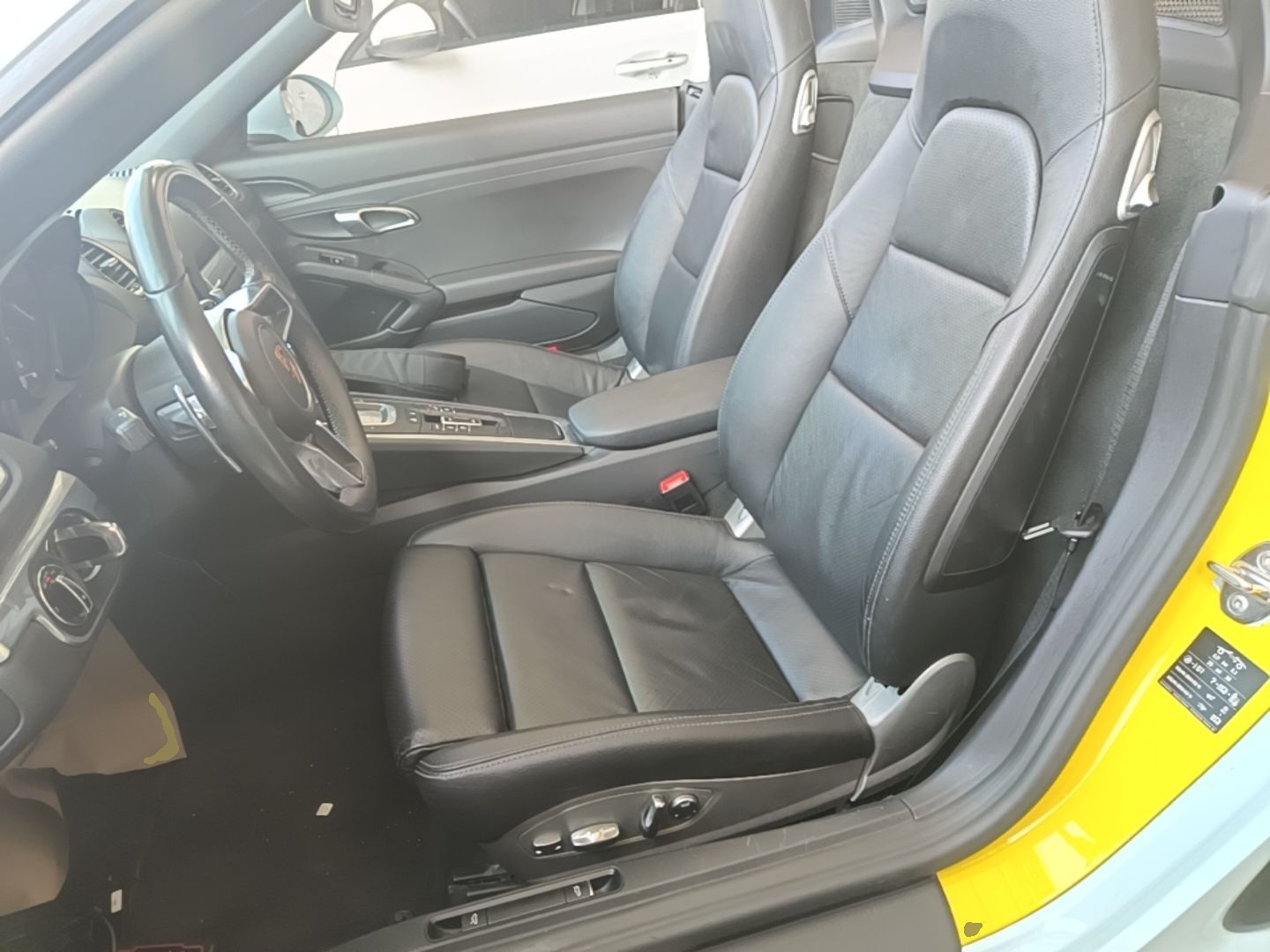 Interior delantero