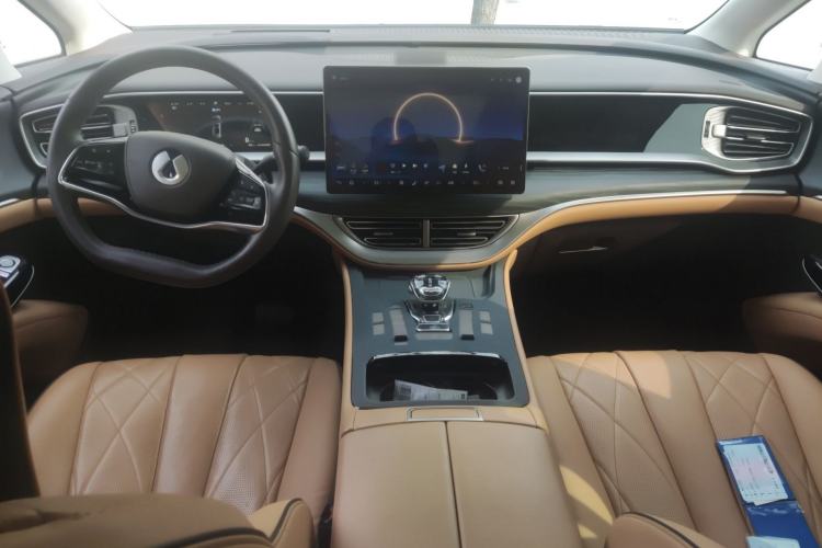 Used Denza D9 2024 DM-i 980 Four-Wheel Drive Prestige Model