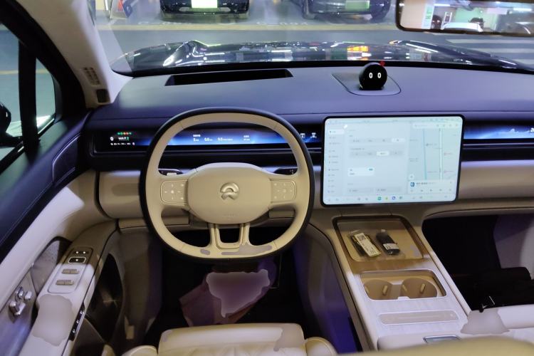 Used Nio ES8 2026 Model 6-seat Executive Luxury Edition Steering Wheel