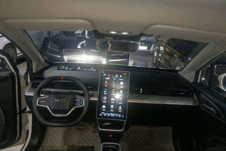 Used NETA V 2022 Chao 400 Lite Center Console