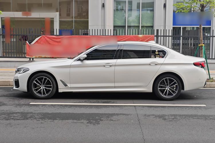 Used BMW 5 Series 2021 525Li M Sport Package Exterior 8