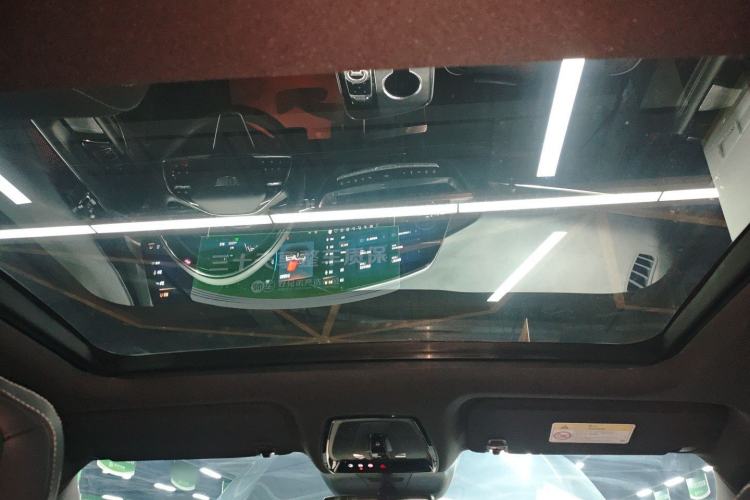 Used Cadillac LYRIQ 2022 Rear-Drive Long-Range Prestige Edition
