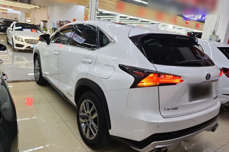 Used Lexus NX 2015 300h All-Wheel-Drive Fēngzhì Edition
