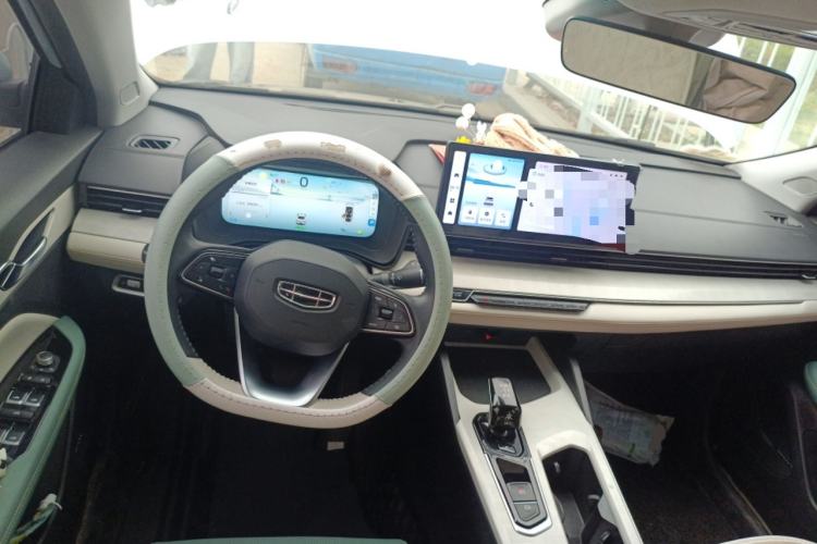 Used Geely Auto Emgrand L HiP 2022 1.5TD-DHT Pro 100KM Super Rui Steering Wheel