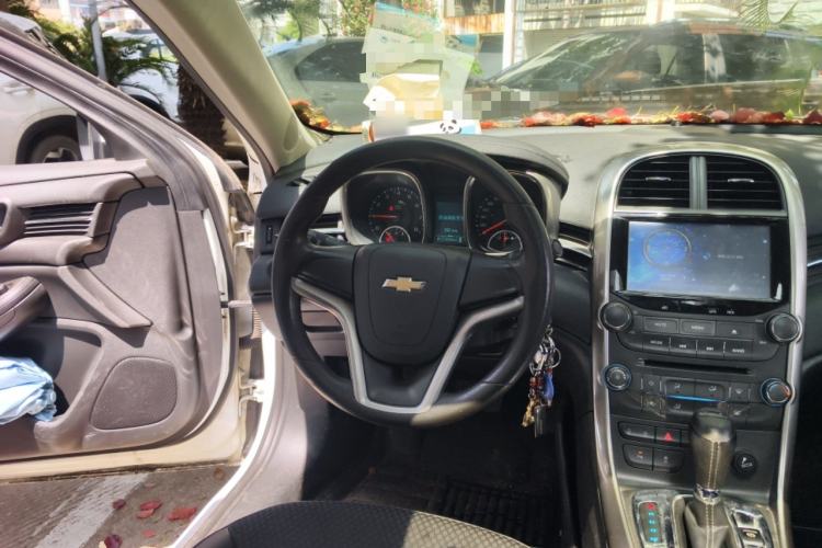 Used Chevrolet Malibu 2013 1.6T Automatic Comfort Edition Steering Wheel
