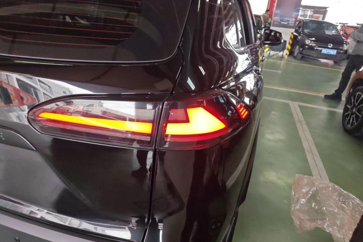 Used Toyota FRONTLANDER 2023 2.0L CVT Leading Edition Exterior 3