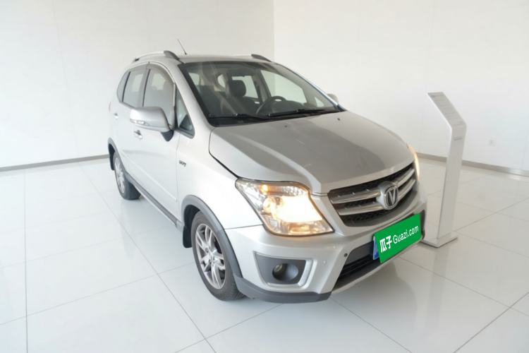 Used CHANGAN CX20 2014 1.4L IMT Sunroof Navigation Version China IV Standard Front Right 45 Deg