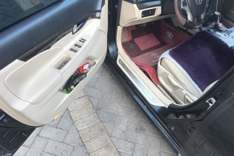 Used CHANGAN Raeton 2014 1.8T Automatic Elite Anniversary Edition China IV Standard Driver Seat