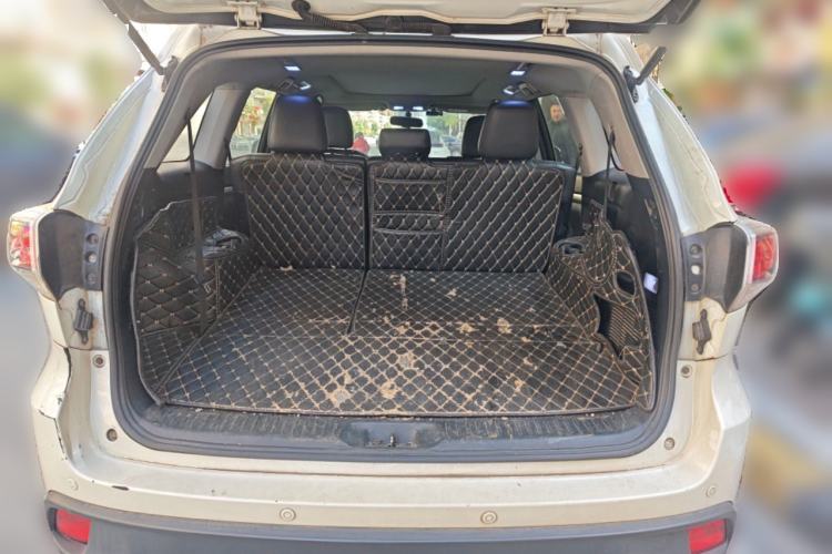 Used Toyota Highlander 2017 2.0T Four-Wheel Drive Luxury Edition 7 Seats Trunk