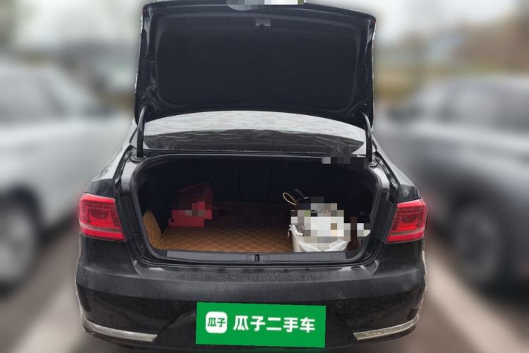 Used Volkswagen Magotan 2013 1.8TSI Luxury Model Trunk