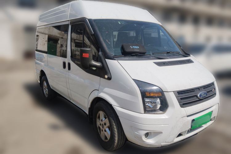 Used Ford Transit Custom 2016 2.2T Short-Wheelbase 6-Seater Mid-Roof Multi-Purpose Vehicle Front Right 45 Deg