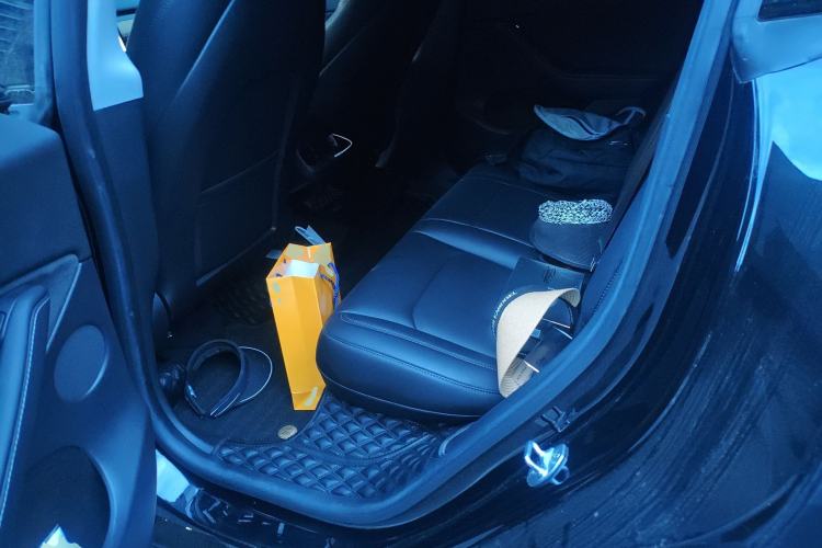 Used Tesla Model Y 2022 Rear-Wheel-Drive Version
