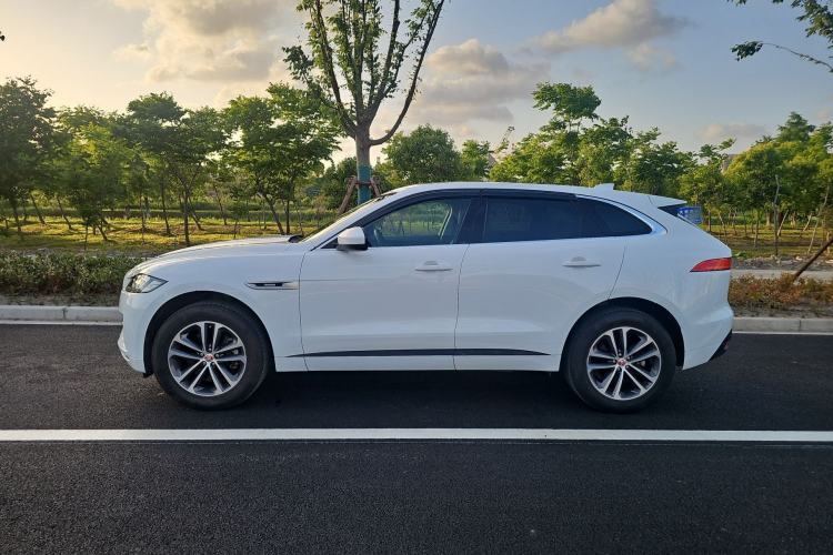 Used Jaguar F-PACE 2016 3.0 SC Four-Wheel Drive R-Sport Sport Edition
