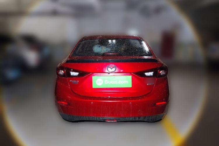Used Mazda 3 Axela 2016 Sedan 1.5L Automatic Comfort Model