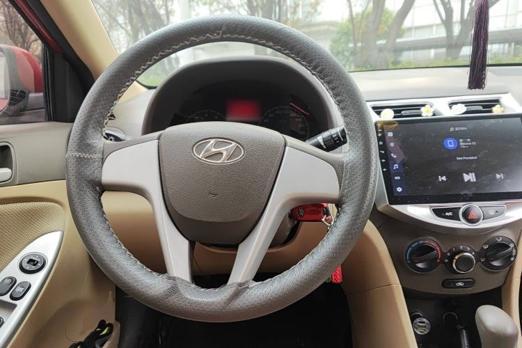 Used Hyundai Verna (older generation) 2010 Sedan 1.4L Automatic Comfort Model GS