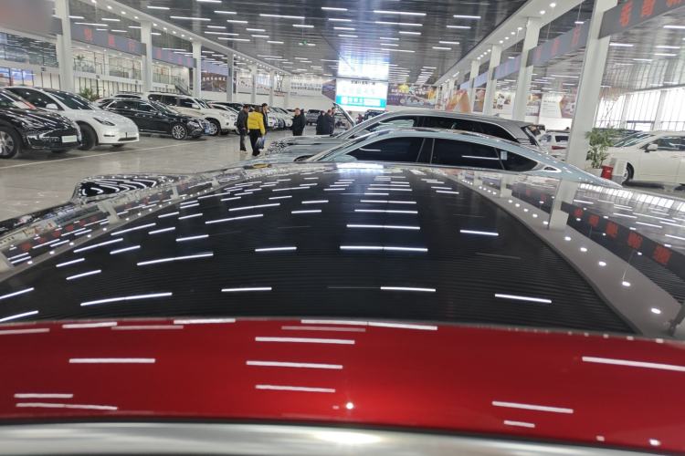 Used IM L6 2025 Max Roof