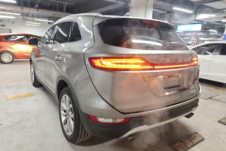 Used Lincoln MKC 2017 2.0T Two-Wheel-Drive Luxury Edition