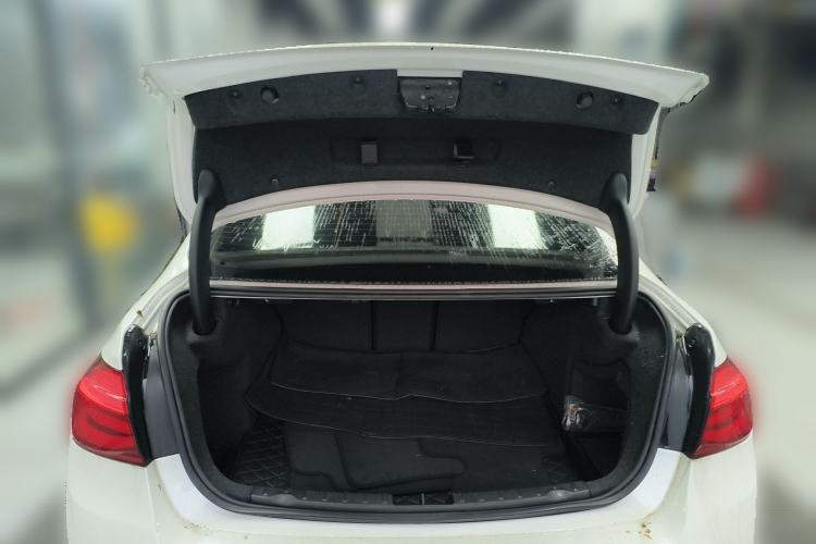 Used BMW 3 Series 2017 320Li Fashion Model
