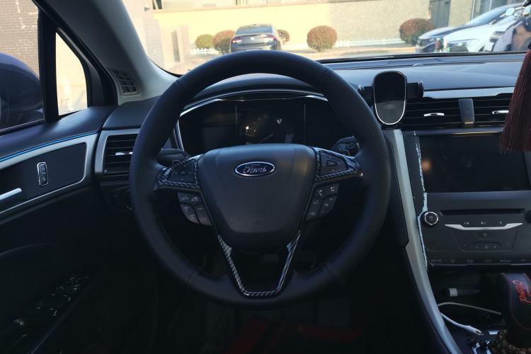 Used Ford Mondeo 2013 2.0L GTDi 200 Luxury Model