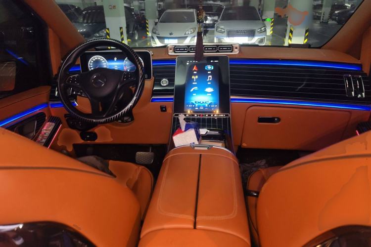 Used Mercedes-Benz Vito 2023 2.0T Elite Version 7 Seats
