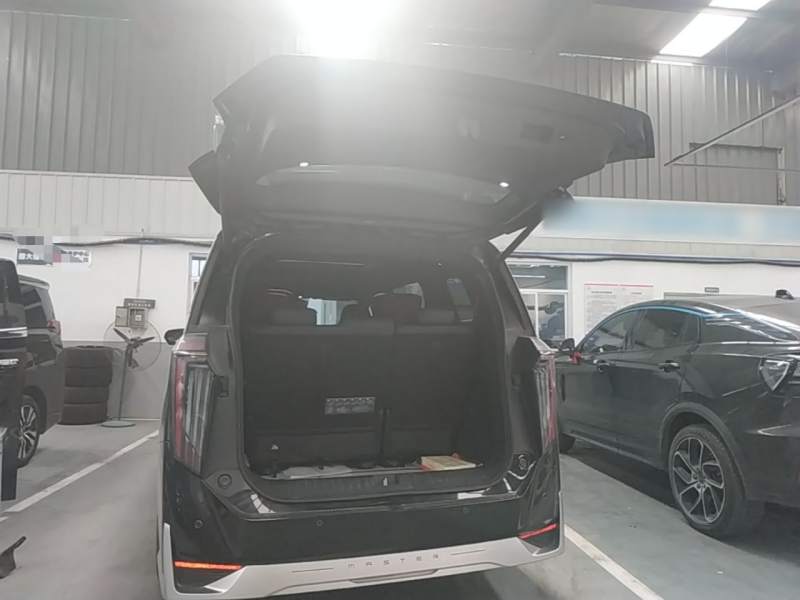 Used GAC Trumpchi M8 2025 Zongshi Series Super Hybrid Edition — 18