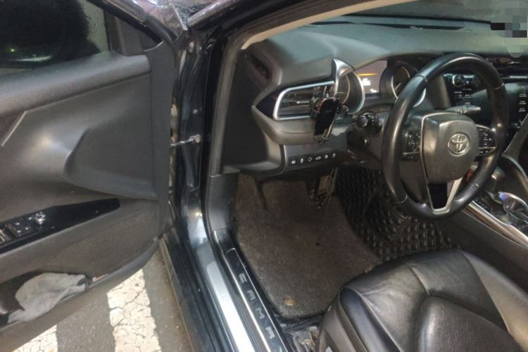 Used Toyota Camry 2018 2.5G Luxury Edition Driver Seat