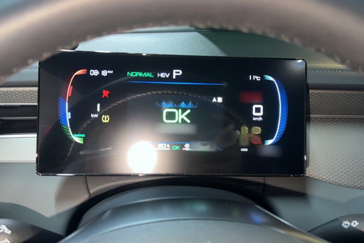 Used BYD Qin PLUS 2025 DM-i Smart Drive 55KM Leading Model Instrument Cluster