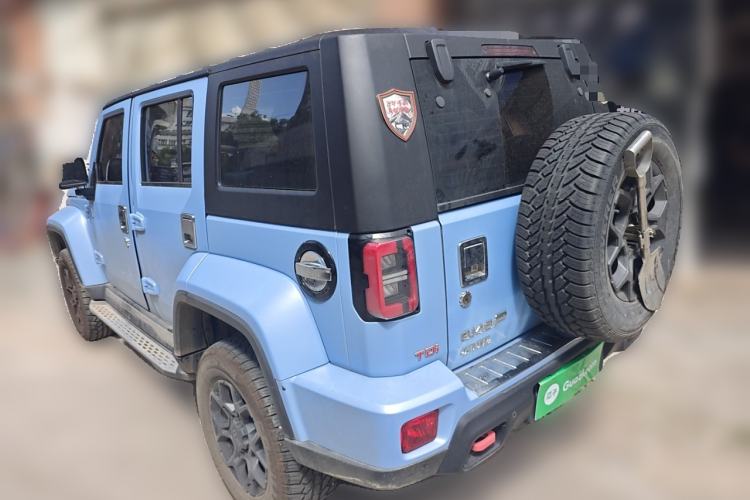 Used BAIC Off-Road BJ40 2023 2.0D Automatic Four-Wheel Drive Blade Hero Edition Adventurer Type (with Front and Rear Electronic Locks)