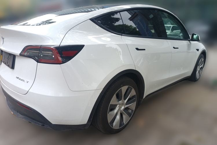 Used Tesla Model Y 2022 Rear-Wheel-Drive Version

