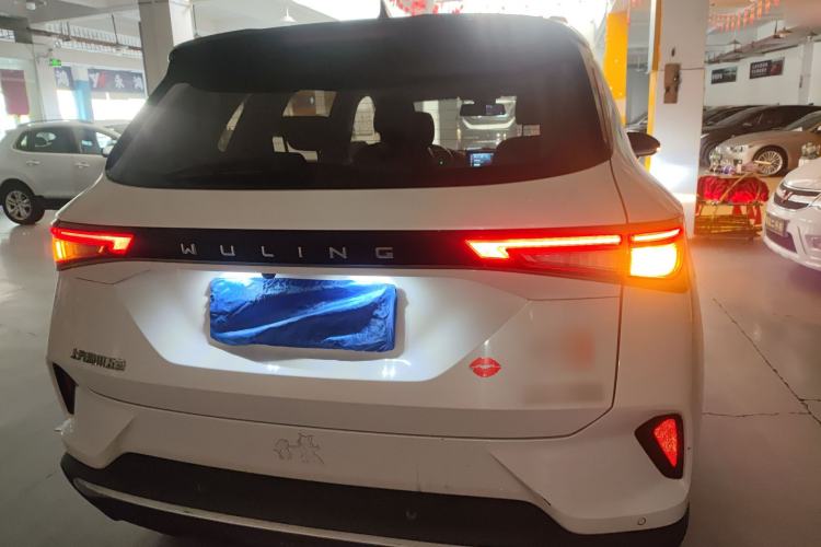 Used Wuling Asta 2021 1.5T CVT Starlight Edition
