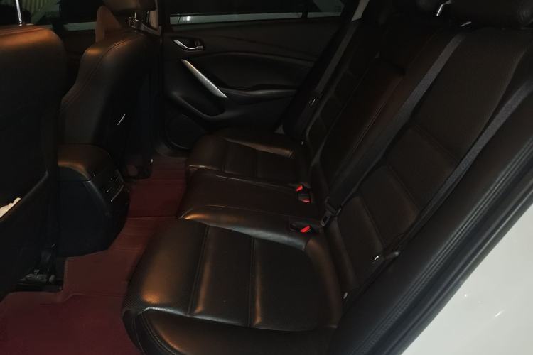 Used Mazda Atenza 2015 2.0L Blue Sky Luxury Edition
