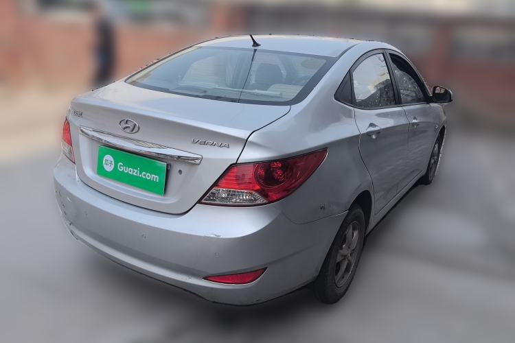 Used Hyundai Verna (older generation) 2010 Sedan 1.4L Manual Comfort GS
