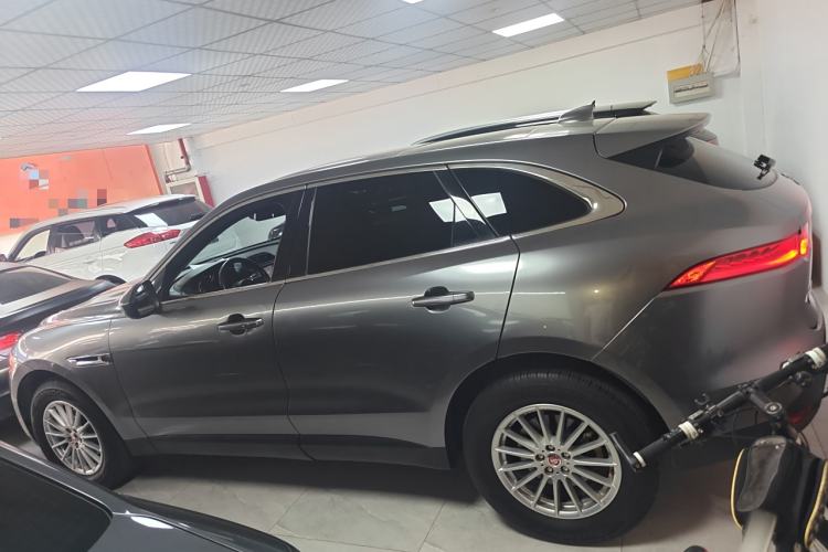 Used Jaguar F-PACE 2018 2.0T Four-Wheel Drive Urban Luxury Edition

