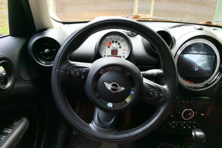 Used MINI Countryman 2013 1.6T COOPER ALL4 Fun Steering Wheel