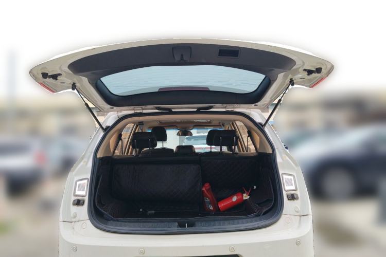 Used Baojun 560 2016 1.8L iAMT Luxury Model
