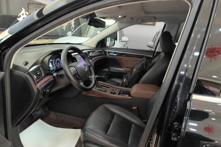 Used GAC Trumpchi GS8 2019 390T Two-Wheel Drive Luxury Smart Connectivity Version (7 Seats) Left Front Seat